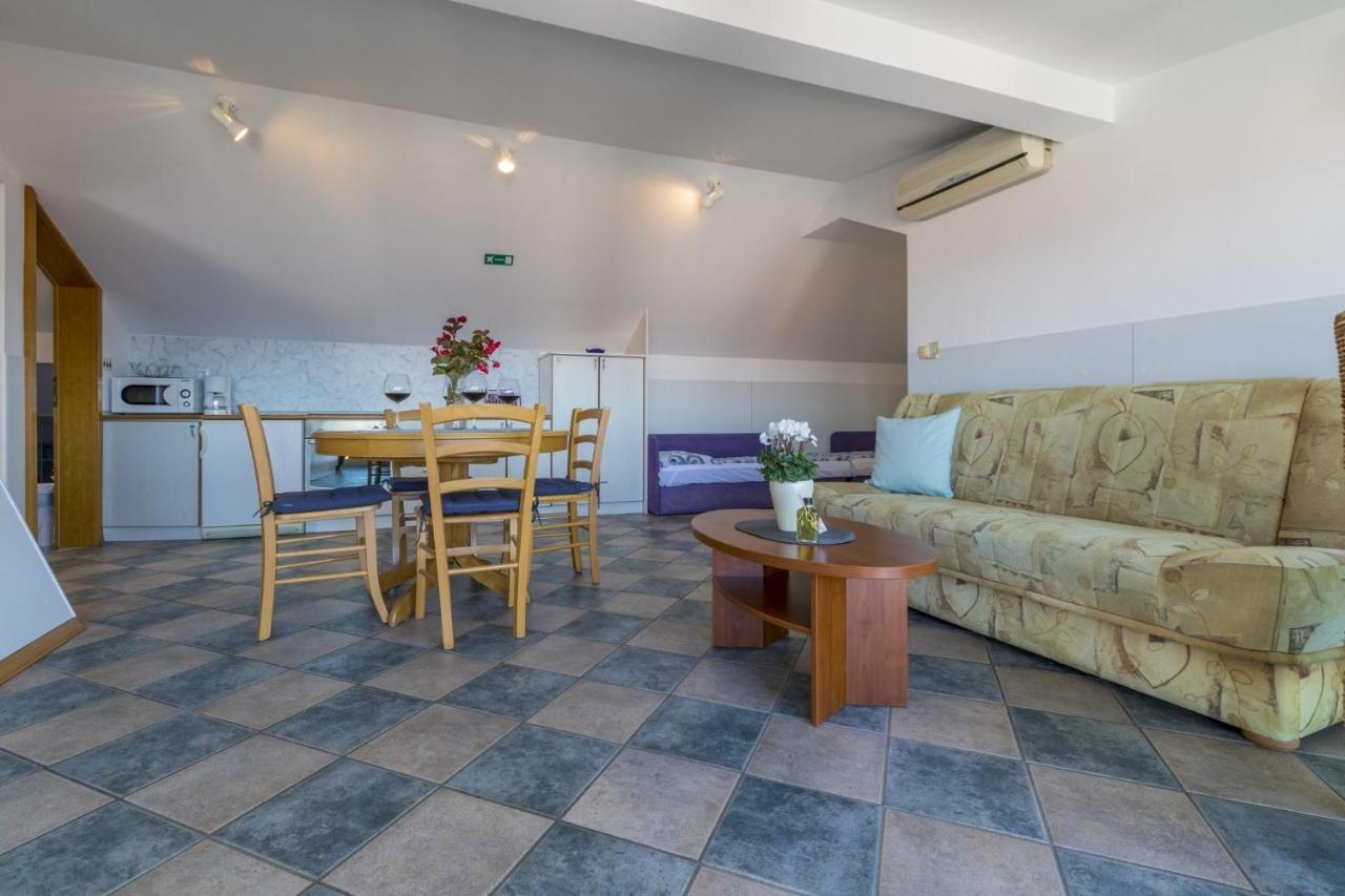 Blue Pearl Apartments Crikvenica Kültér fotó